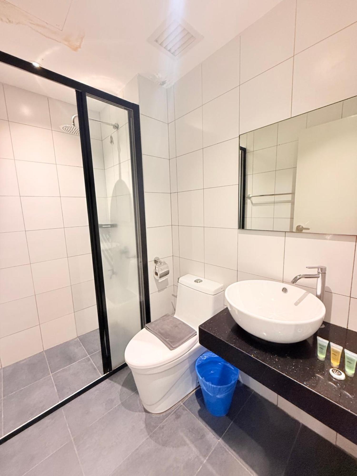 Apartment Klcc 1 By Chamber *